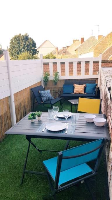 Le Chat Bleu - 26M2- Terrasse Sur Les Toits - Wi-Fi Amiens Zewnętrze zdjęcie